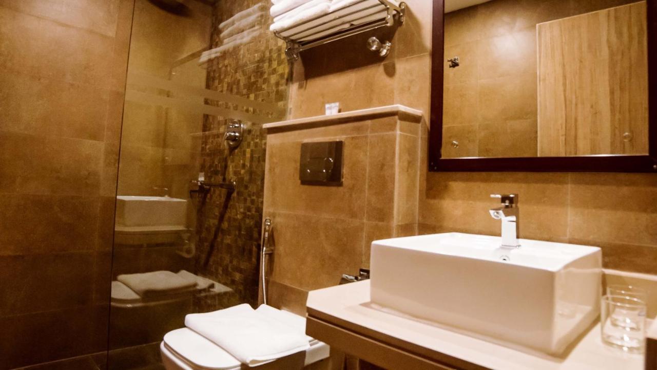 Aabas Pokhara By Barahi Hospitality酒店 外观 照片