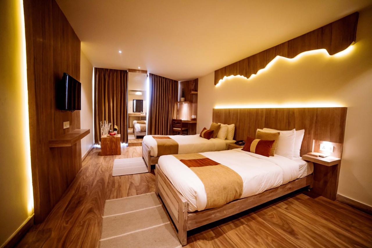 Aabas Pokhara By Barahi Hospitality酒店 外观 照片