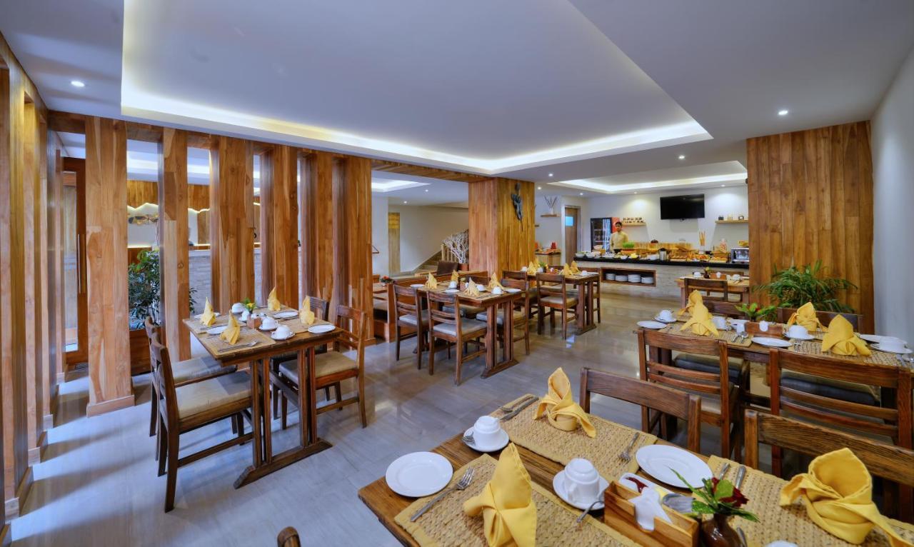 Aabas Pokhara By Barahi Hospitality酒店 外观 照片