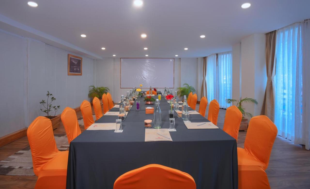 Aabas Pokhara By Barahi Hospitality酒店 外观 照片