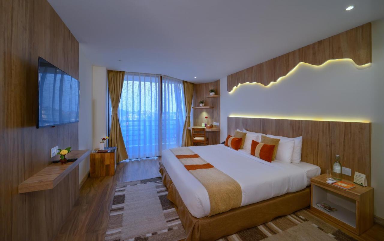Aabas Pokhara By Barahi Hospitality酒店 外观 照片